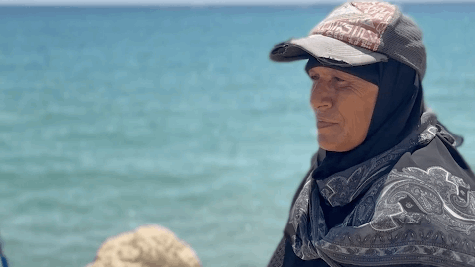 Between the Waves and Challenges: The Story of a Woman Who Made Her Mark in Life and Society – A Report by Vanessa Kallas and Inas Kasha